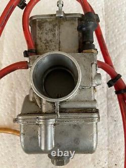 FLAT SLIDE MIKUNI CARBURETOR Don't Know Much About It. Has Top Oval Part Shown